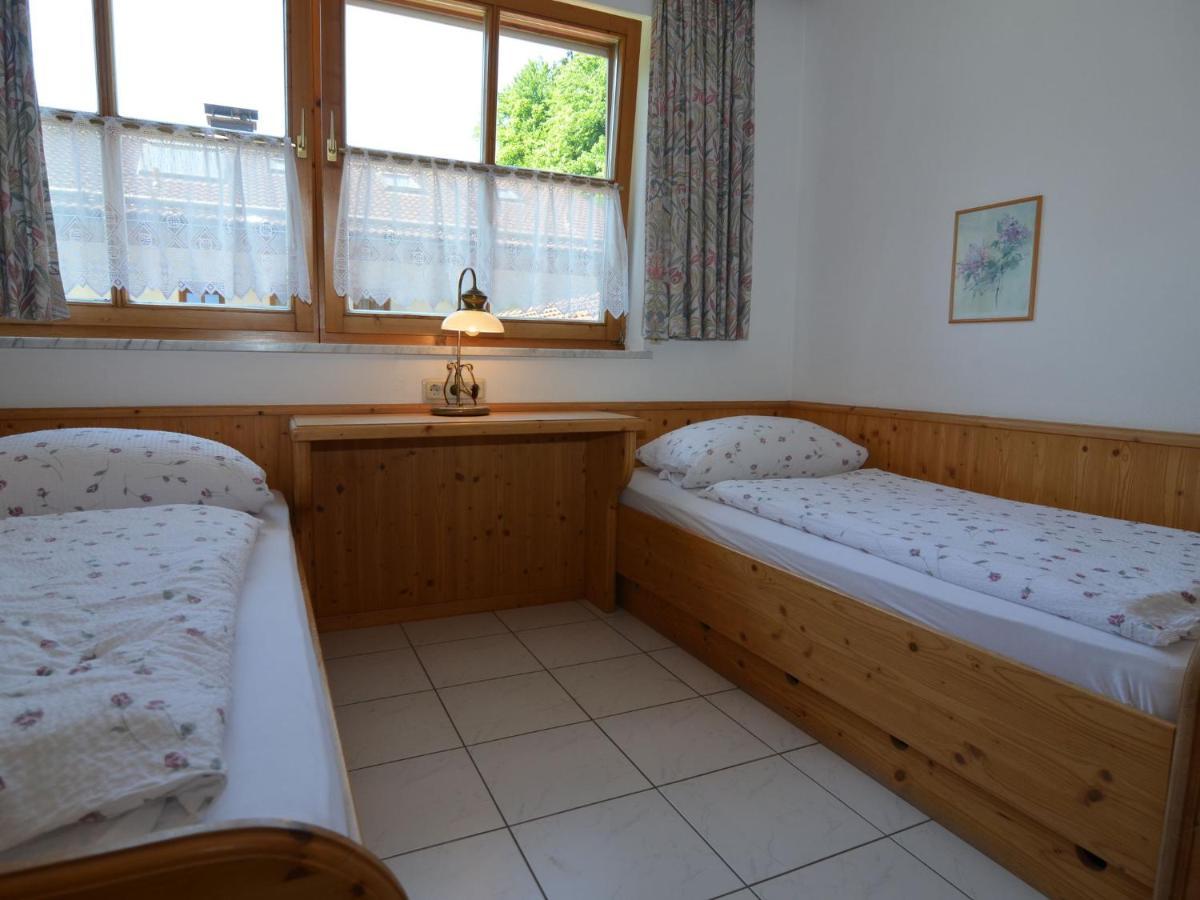 Charming Apartment With Balcony Mitterbach Chambre photo